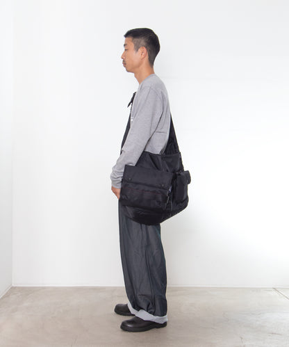 COMME des GARCONS HOMME / HR-K207 / Multi-Pocket Shoulder Bag / 26FW / Black
