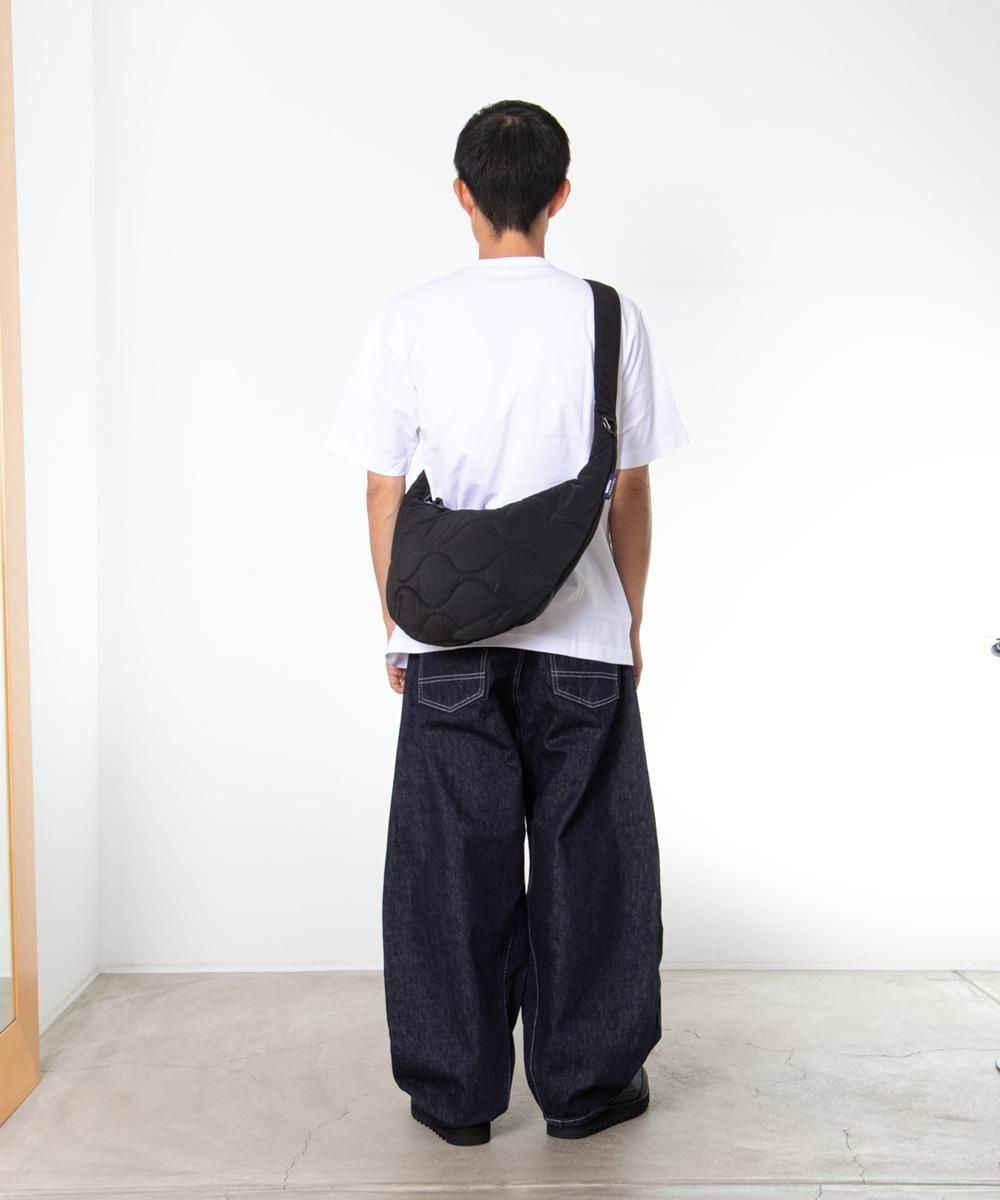 COMME des GARCONS HOMME / HR-K205 / Nylon Ripstop Quilted Shoulder Bag / 26FW / Black