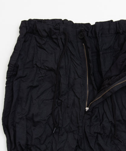 COMME des GARCONS HOMME / HR-P008 / Polyester Wool Twill Processed Pants / 26FW / Black